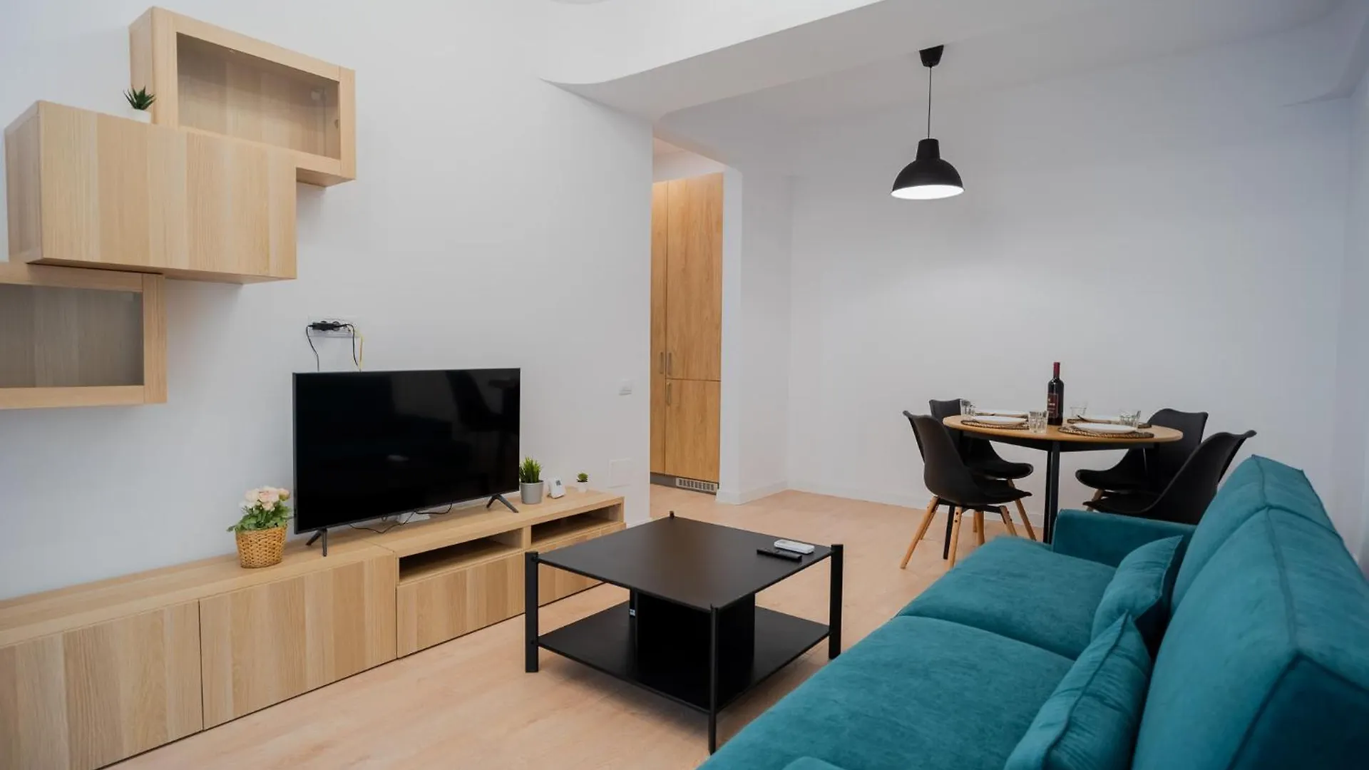 בוקרשט Amazing View Apartments - Iuliu Maniu & Politehnica Park