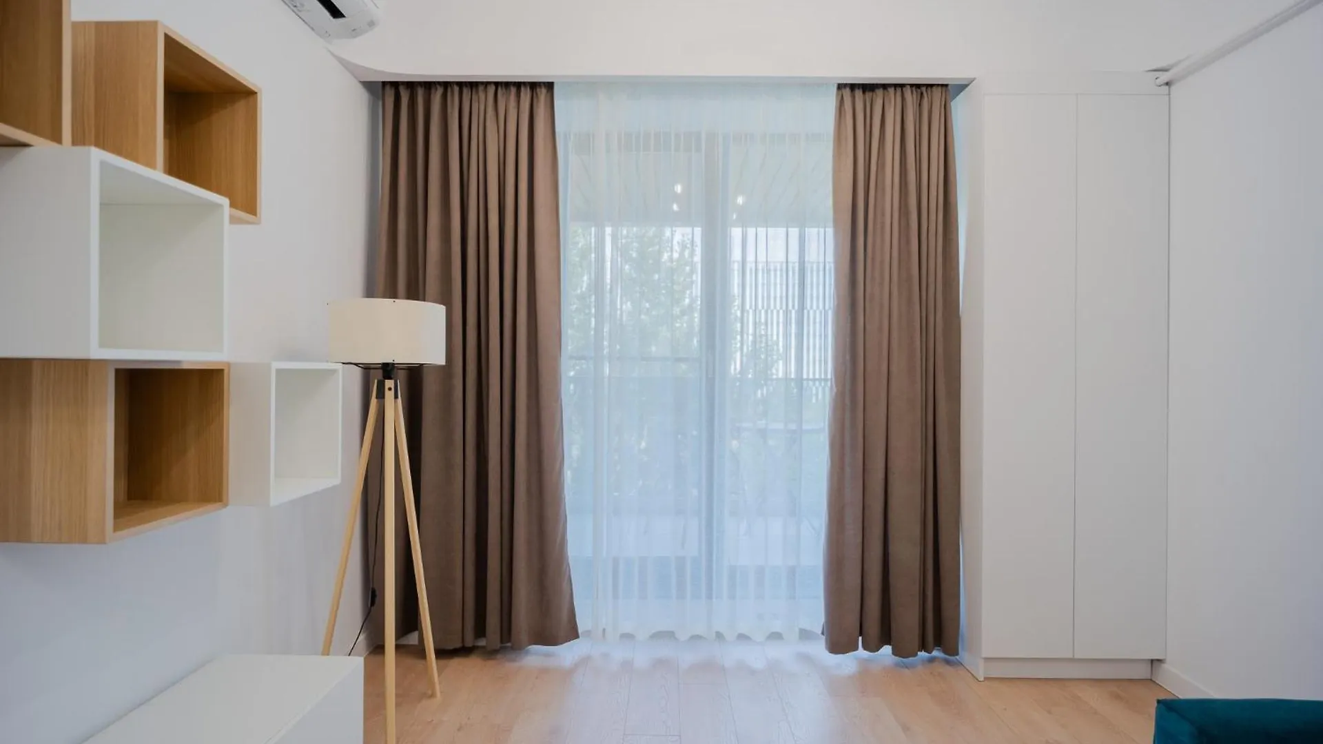 בוקרשט Amazing View Apartments - Iuliu Maniu & Politehnica Park 0*,  רומניה