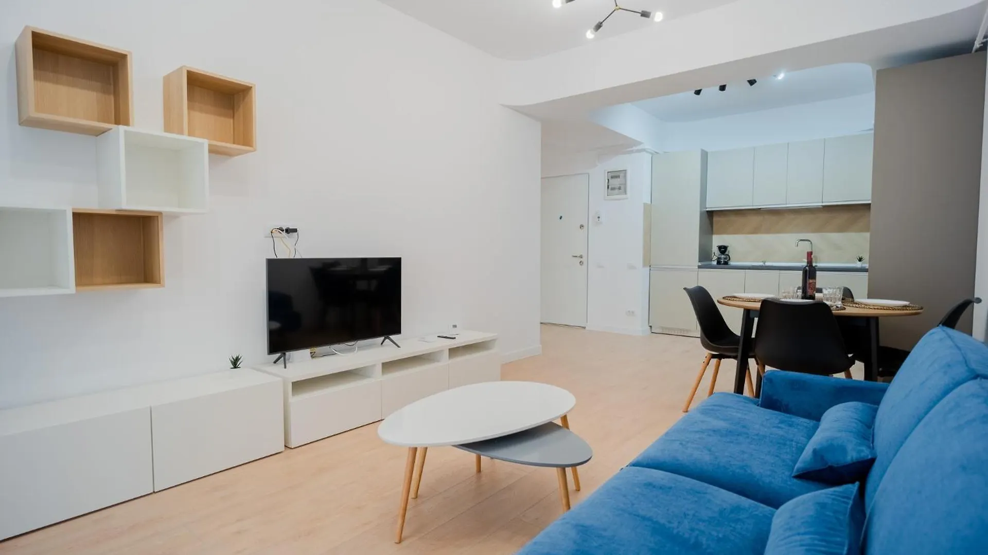 בוקרשט Amazing View Apartments - Iuliu Maniu & Politehnica Park 0*,