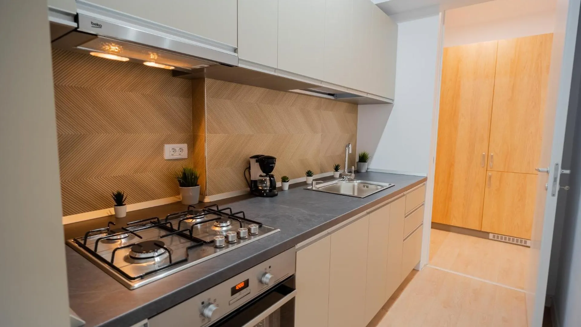 בוקרשט Amazing View Apartments - Iuliu Maniu & Politehnica Park