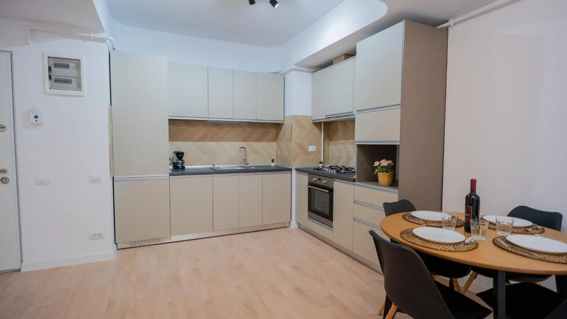 בוקרשט Amazing View Apartments - Iuliu Maniu & Politehnica Park רומניה
