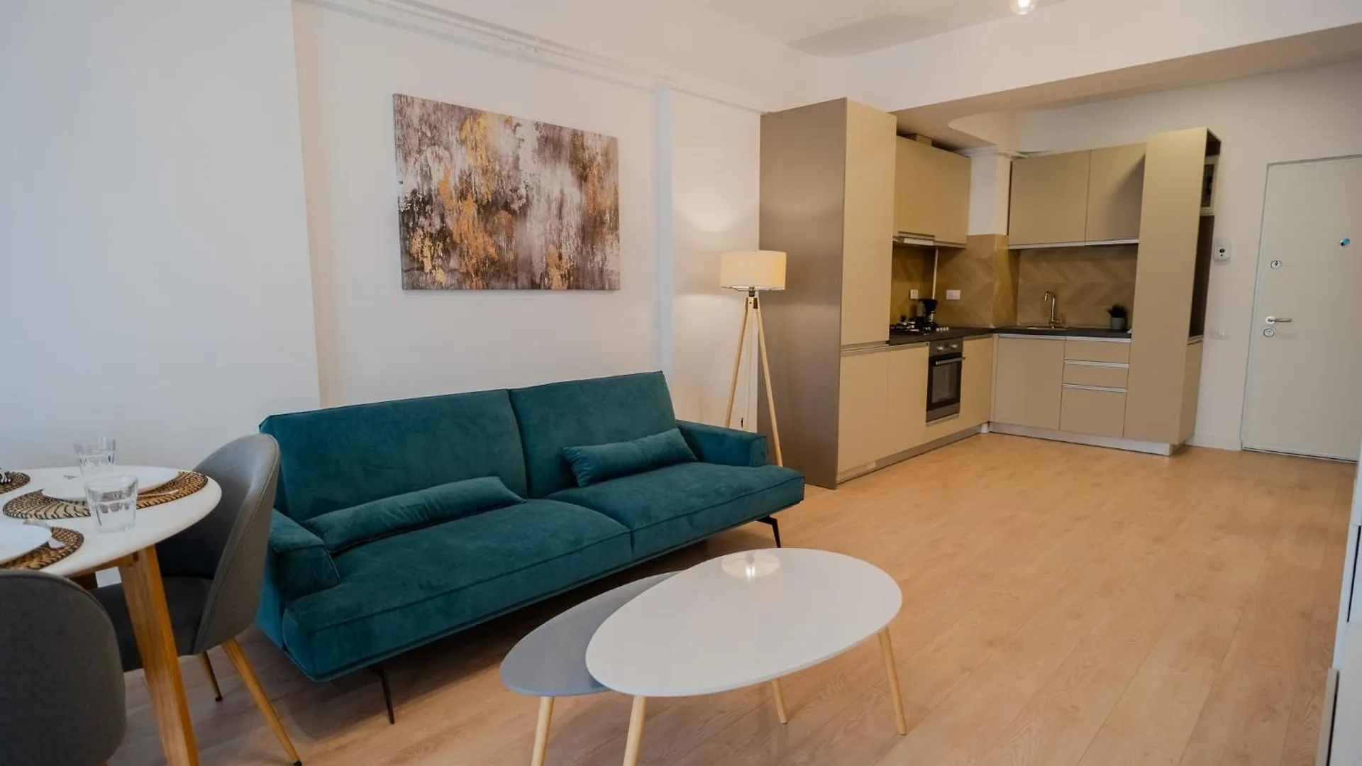 בוקרשט Amazing View Apartments - Iuliu Maniu & Politehnica Park 0*,  רומניה
