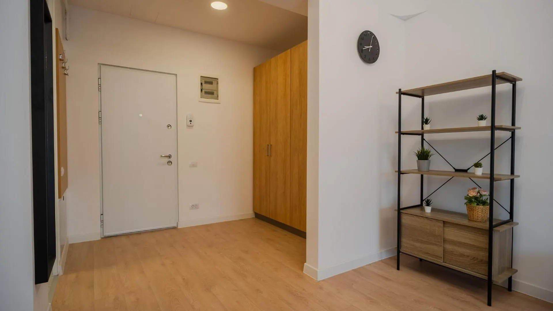 בוקרשט Amazing View Apartments - Iuliu Maniu & Politehnica Park 0*,