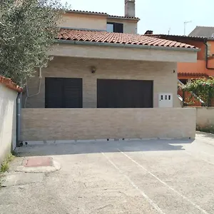 Zp44 , Pola Croazia