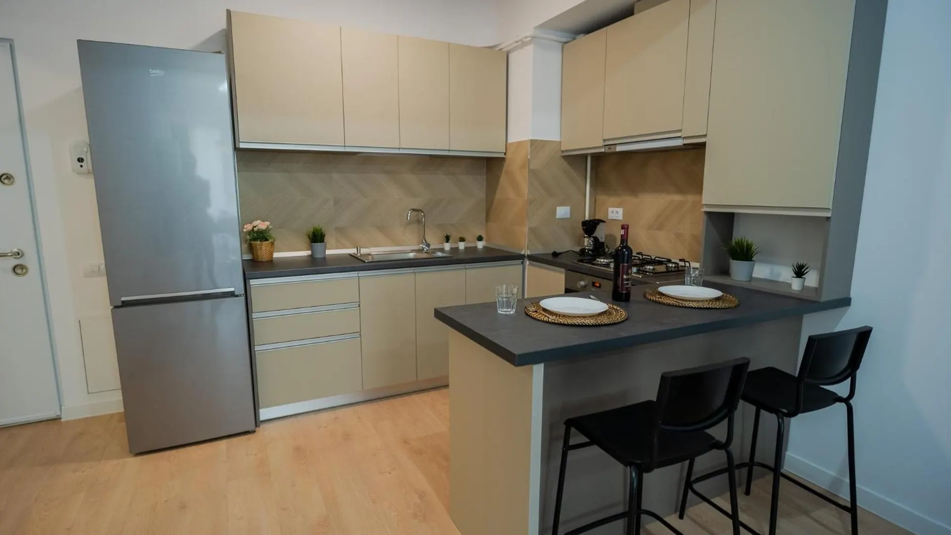 Amazing View Apartments - Iuliu Maniu & Politehnica Park Bucharest