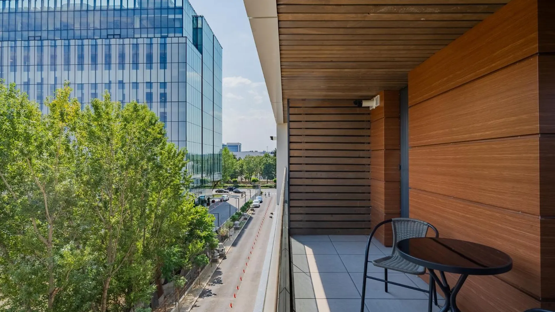 Amazing View Apartments - Iuliu Maniu & Politehnica Park Bucharest